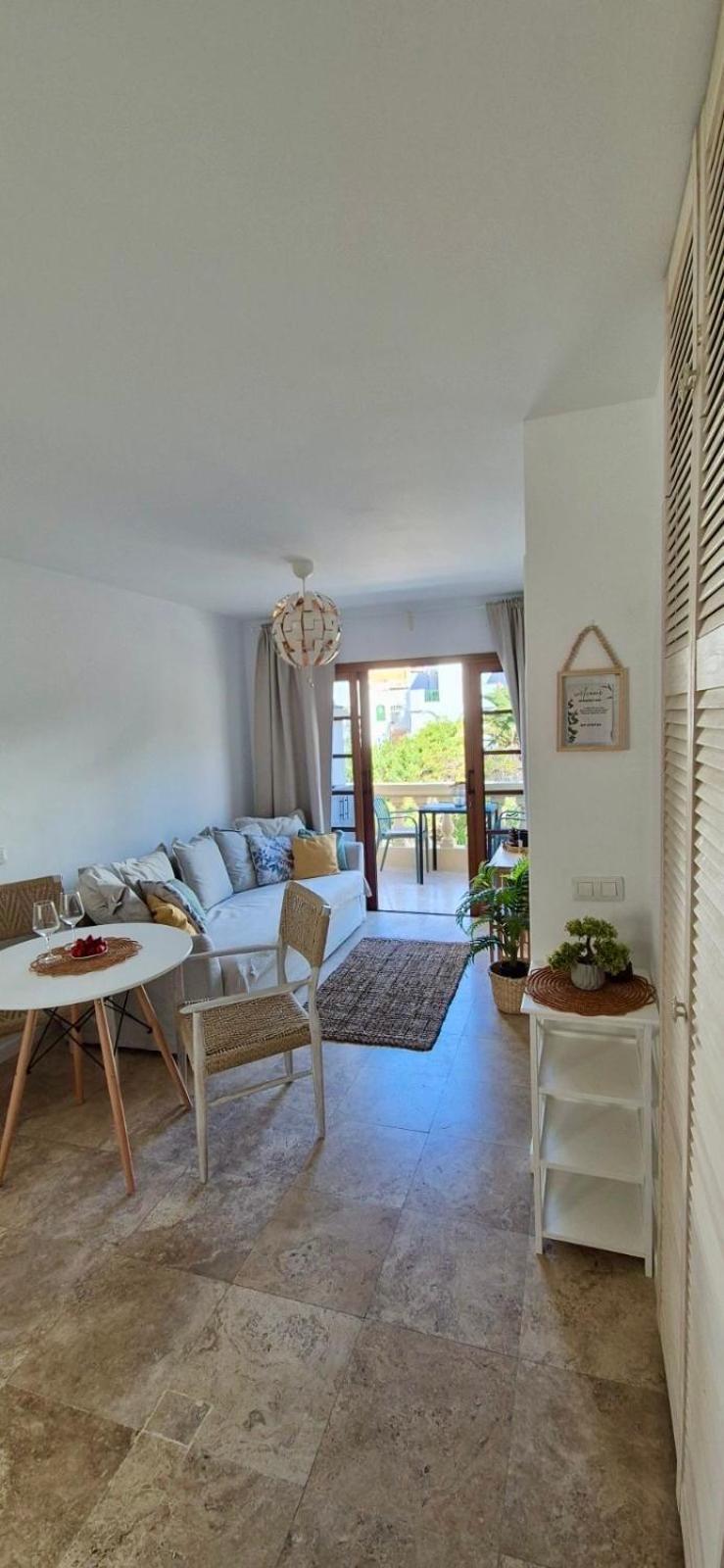 Amazing With Ocean View Apartment *